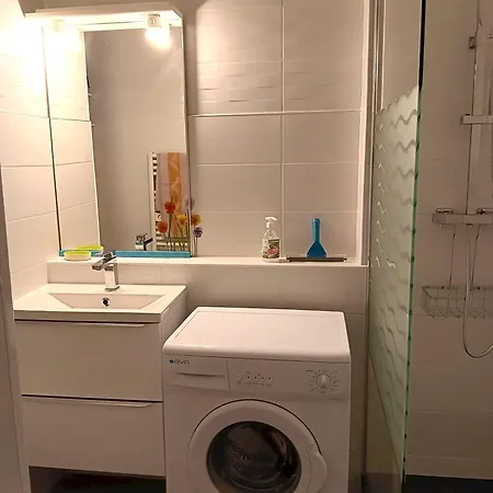Lumineux A Avec Vue Sur La - 34 M² Apartman